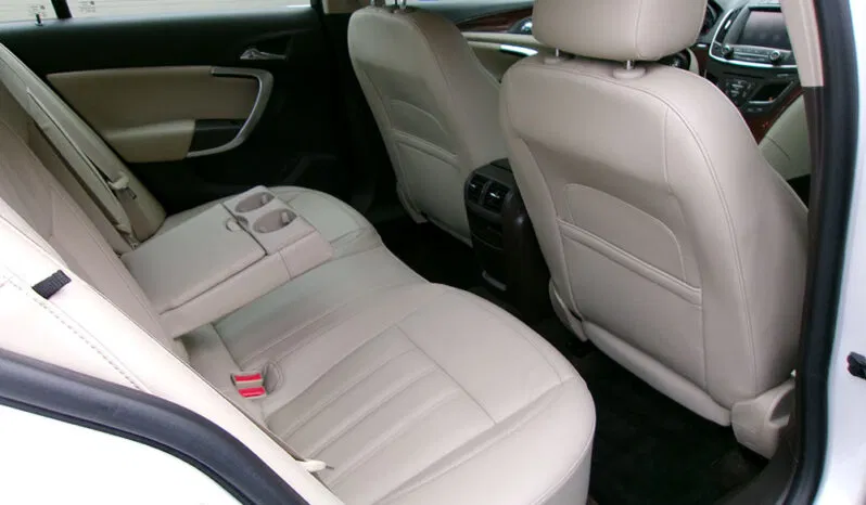 
								BUICK REGAL SPORT TOURING full									