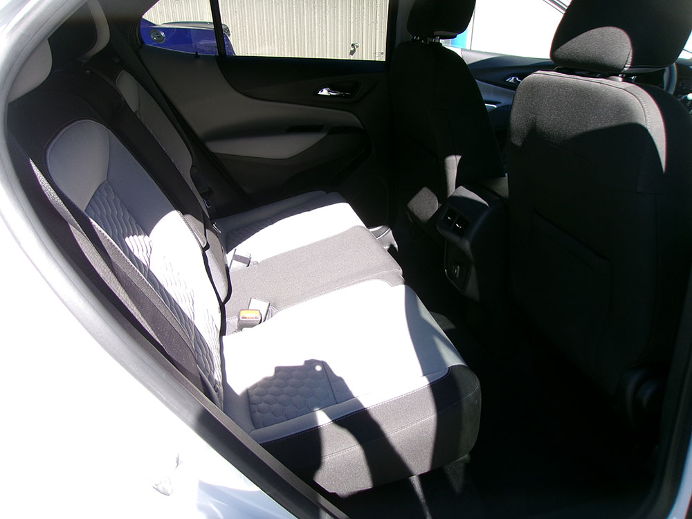 
								CHEVROLET EQUINOX LS full									