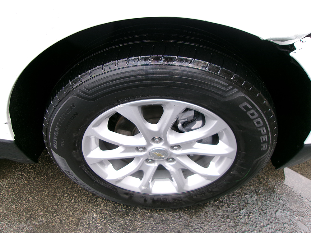 
								CHEVROLET EQUINOX LS full									