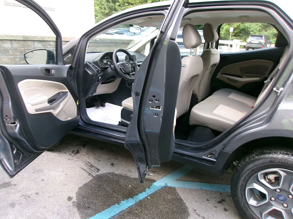 
								FORD ECOSPORT S full									