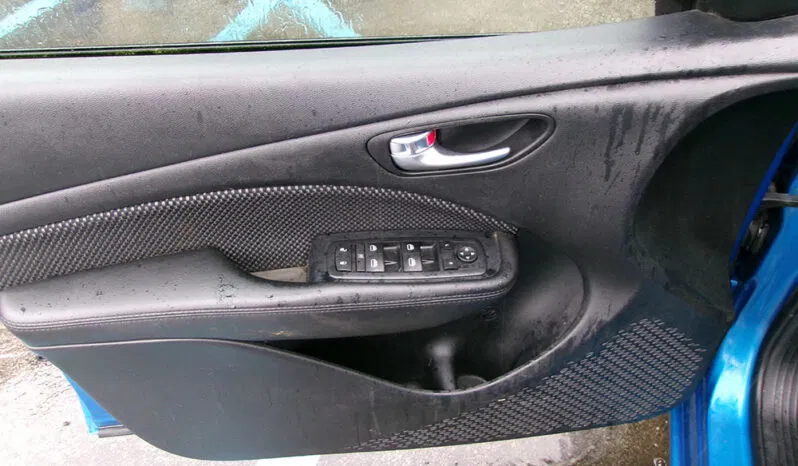 
								DODGE DART SXT full									