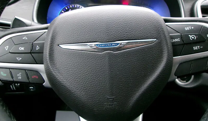 
								CHRYSLER 200 LIMITED full									