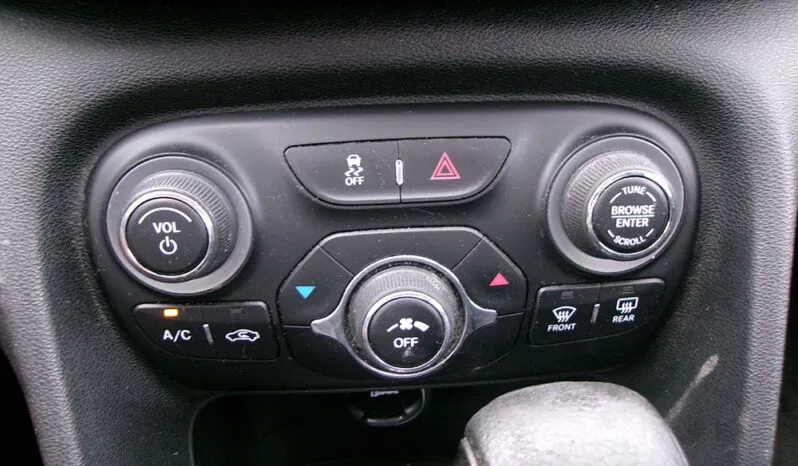 
								DODGE DART SXT full									