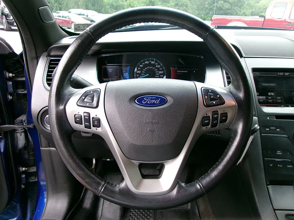 
								FORD TAURUS SEL full									