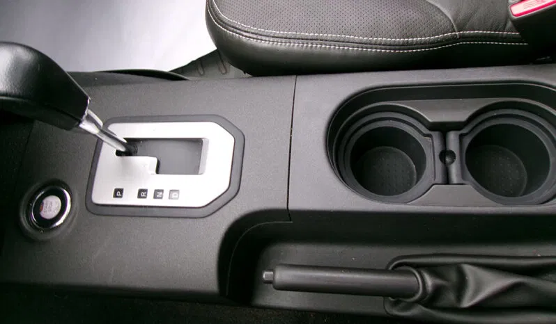 
								NISSAN FRONTIER PRO-4X CREW CAB full									