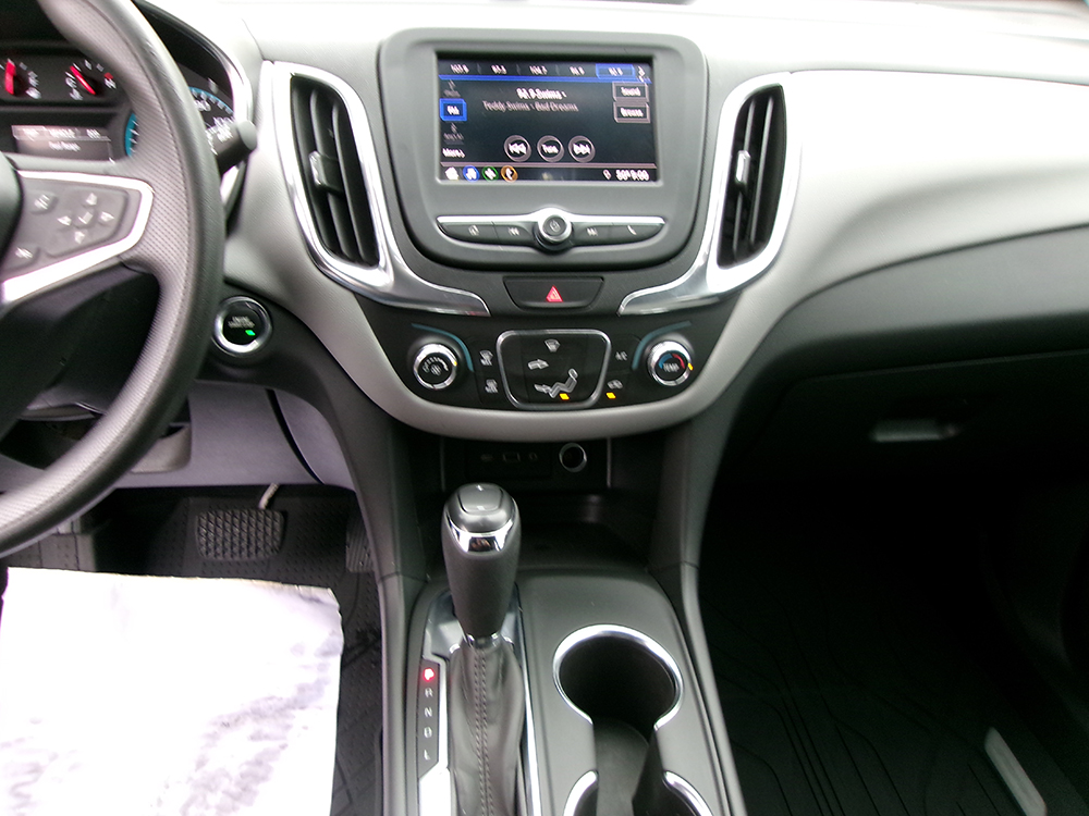 
								CHEVROLET EQUINOX LS full									