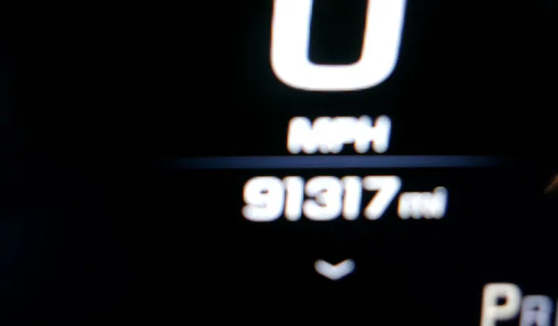 
								GMC YUKON DENALI full									