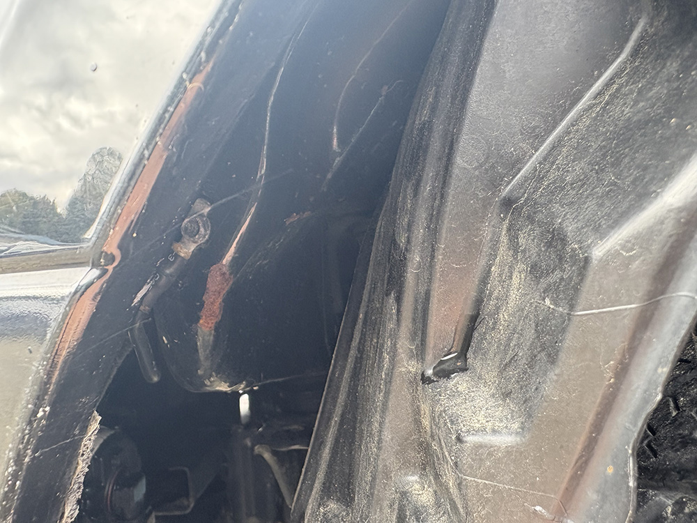 
								NISSAN FRONTIER PRO-4X CREW CAB full									