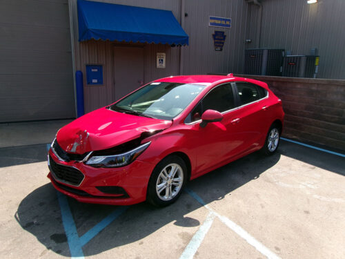 2018 Chevrolet Cruze LT's photo