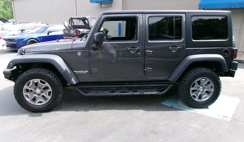 
								JEEP WRANGLER UNLIMITED RUBICON full									