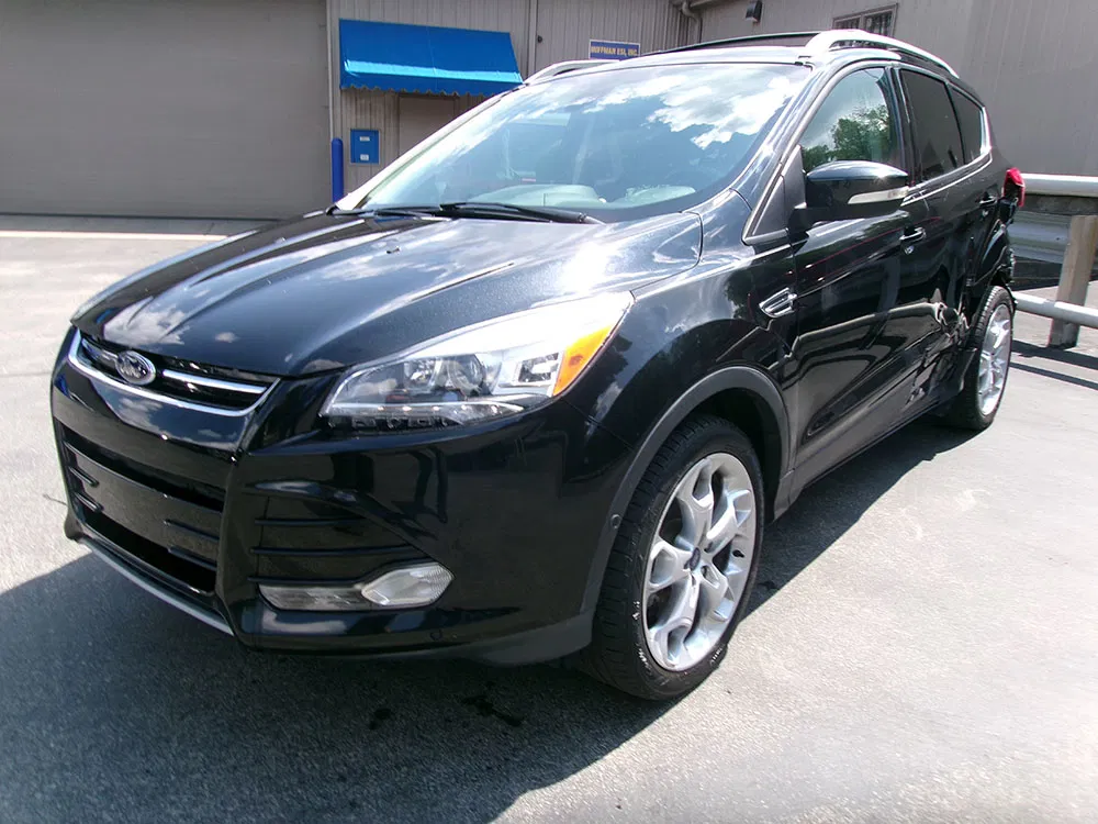 
								FORD ESCAPE TITANIUM full									