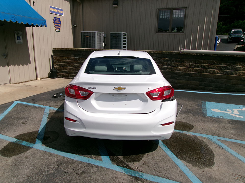 
								CHEVROLET CRUZE LT full									