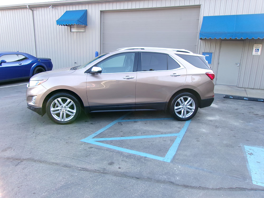 
								CHEVROLET EQUINOX PREMIERE full									