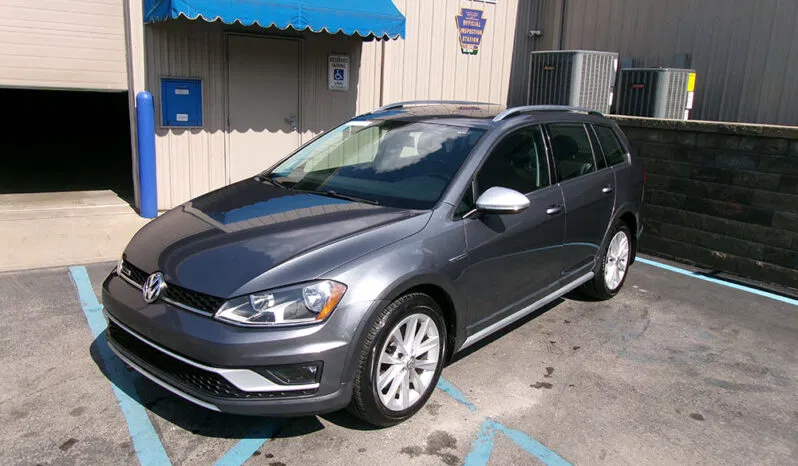 
								VOLKSWAGEN GOLF ALLTRACK TSI SEL full									