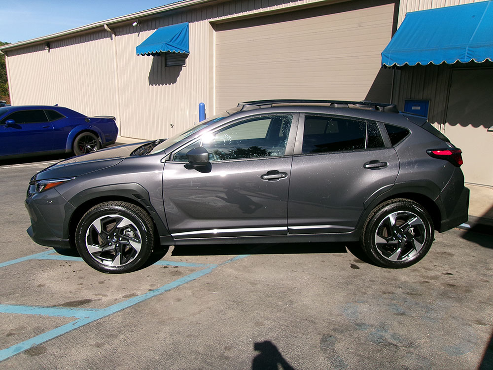 
								SUBARU CROSSTREK LIMITED full									