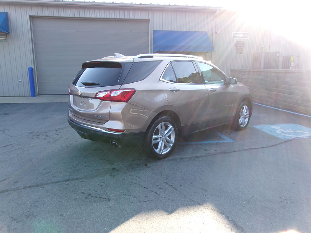 
								CHEVROLET EQUINOX PREMIERE full									