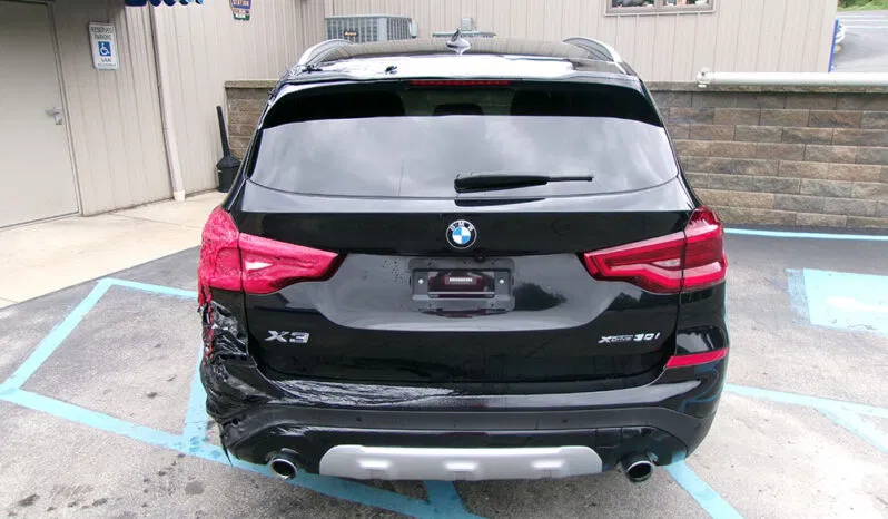 
								BMW X3 full									
