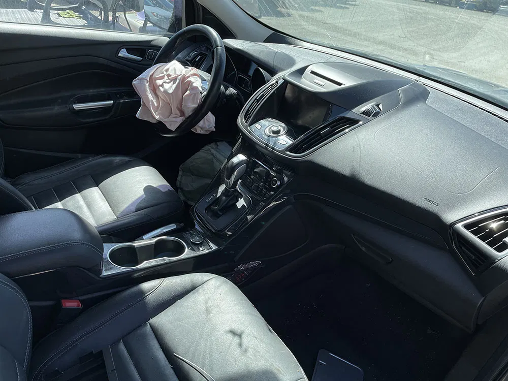
								FORD ESCAPE TITANIUM full									
