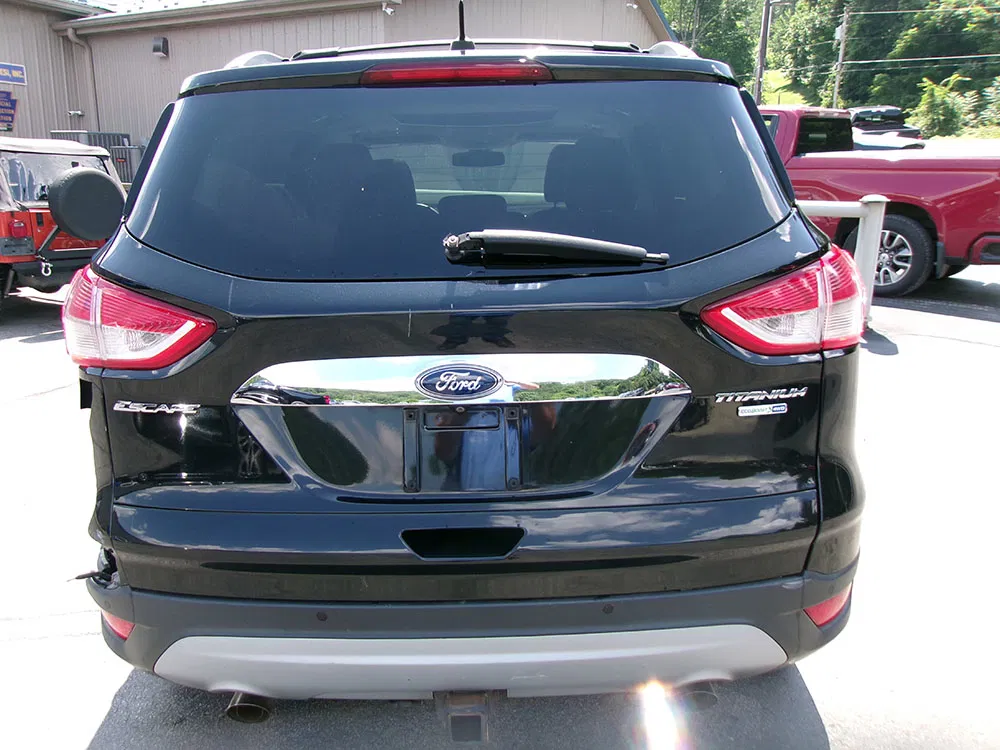
								FORD ESCAPE TITANIUM full									
