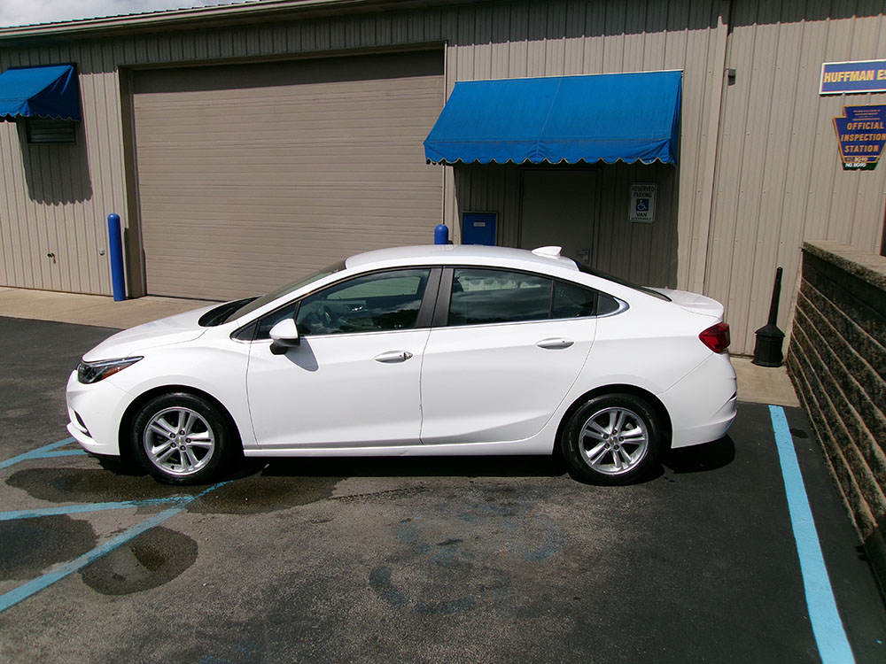 
								CHEVROLET CRUZE LT full									