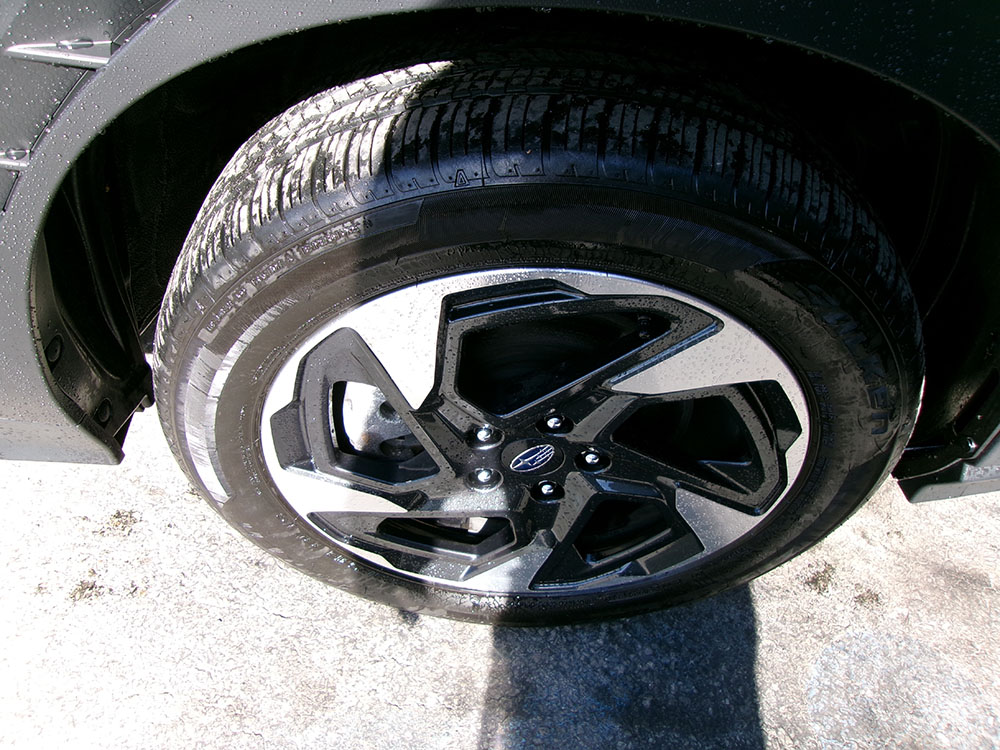 
								SUBARU CROSSTREK LIMITED full									