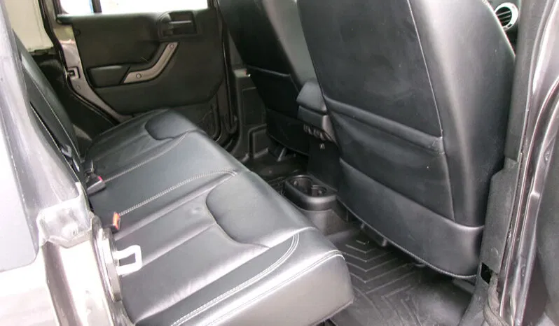 
								JEEP WRANGLER UNLIMITED RUBICON full									