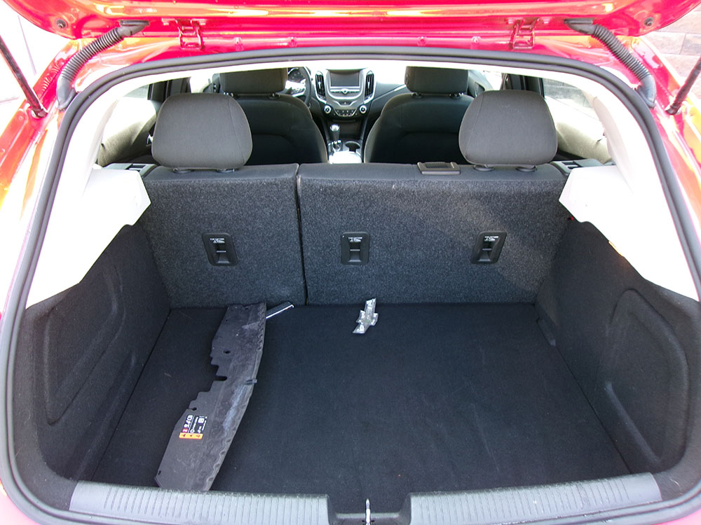 
								CHEVROLET CRUZE LT full									