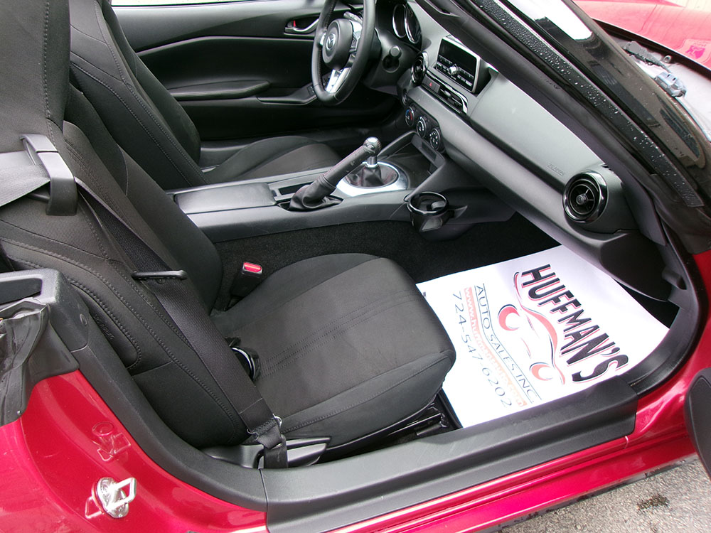 
								MAZDA MX-5 MIATA SPORT full									