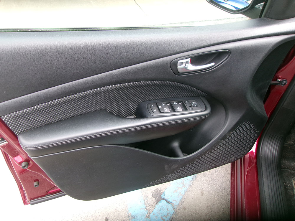 
								DODGE DART AERO full									