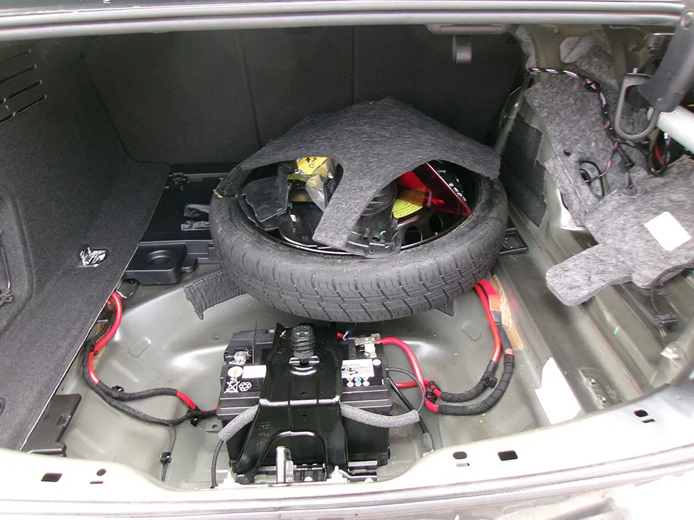
								AUDI A4 PREMIUM PLUS full									