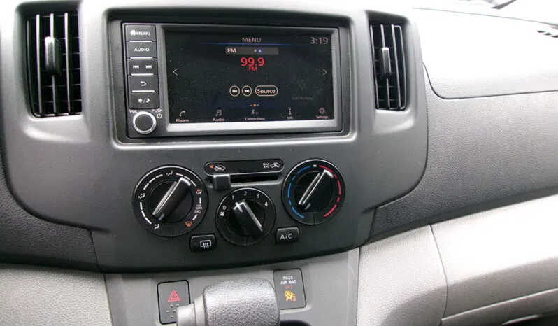 
								NISSAN NV200 SV CARGO full									