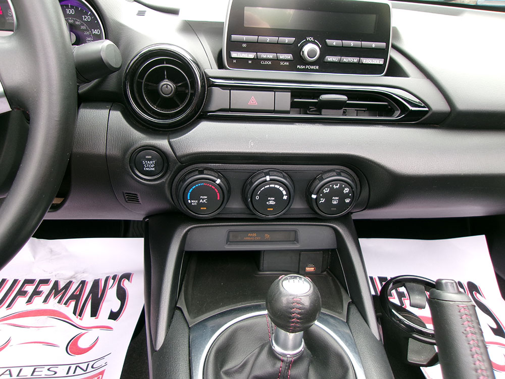 
								MAZDA MX-5 MIATA SPORT full									