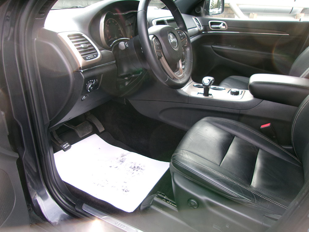 
								JEEP GRAND CHEROKEE LIMITED full									