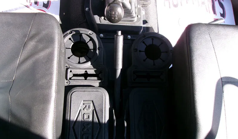 
								MAHINDRA ROXOR full									