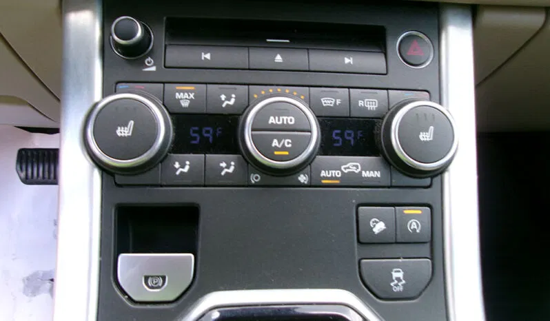
								LAND ROVER RANGE ROVER EVOQUE SE full									