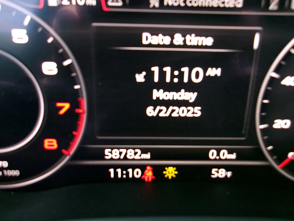 
								AUDI A4 PREMIUM PLUS full									