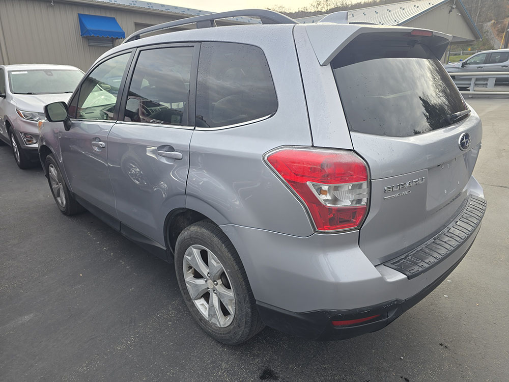 
								SUBARU FORESTER LIMITED full									