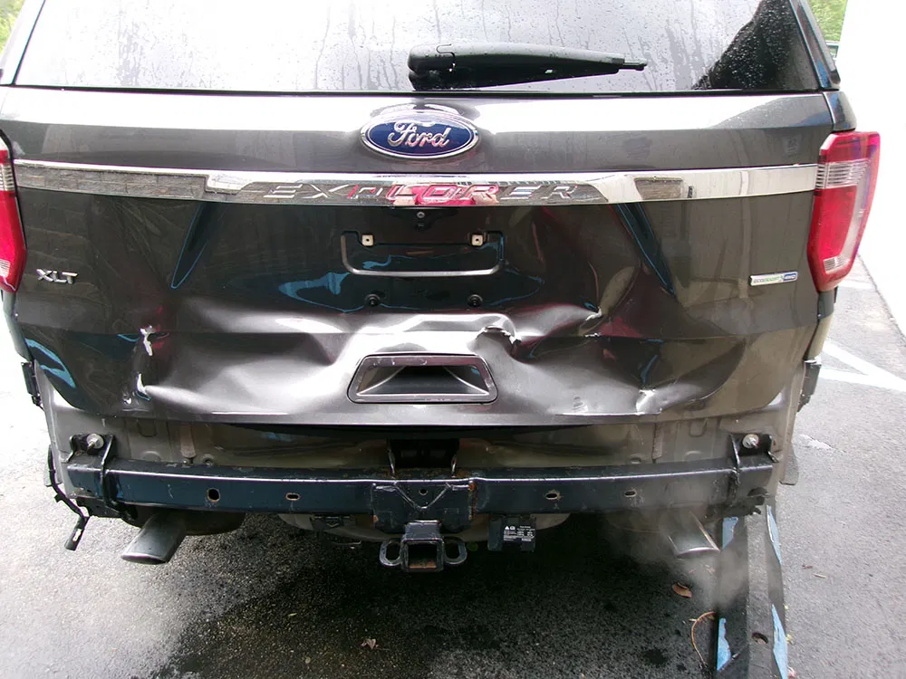 
								FORD EXPLORER XLT full									