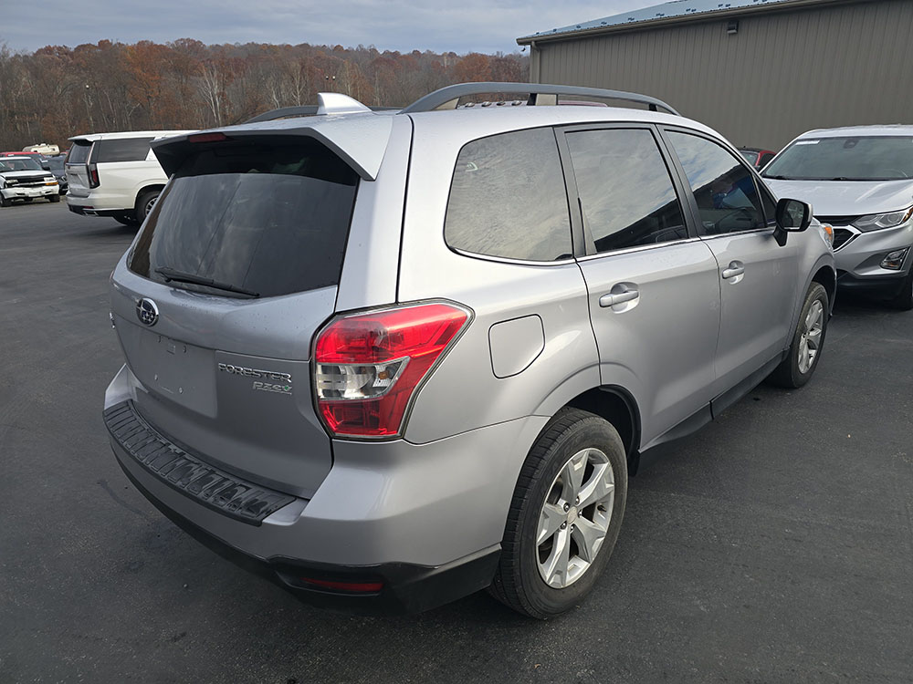 
								SUBARU FORESTER LIMITED full									