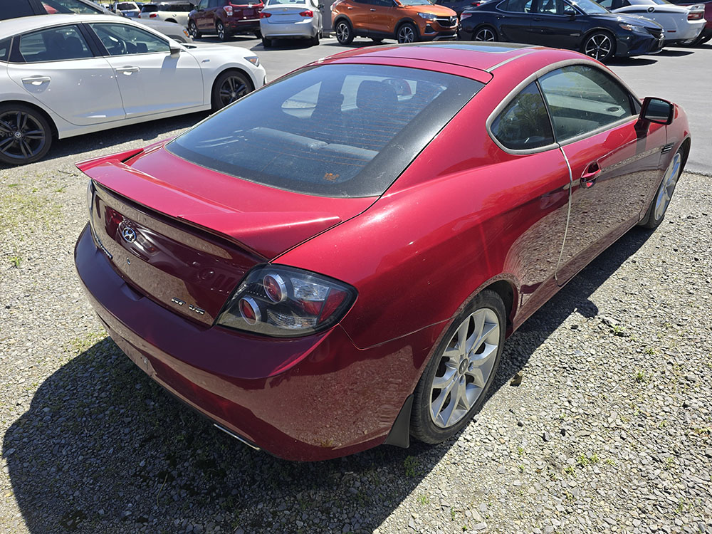 
								HYUNDAI TIBURON GT full									