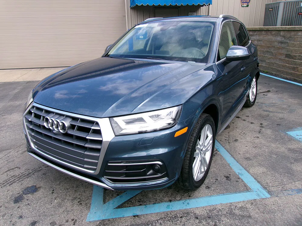 
								AUDI Q5 PRESTIGE full									