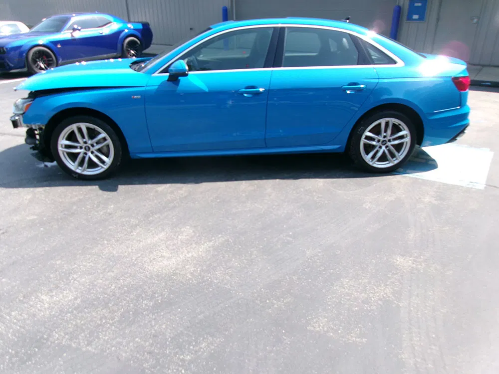 
								AUDI A4 PREMIUM full									