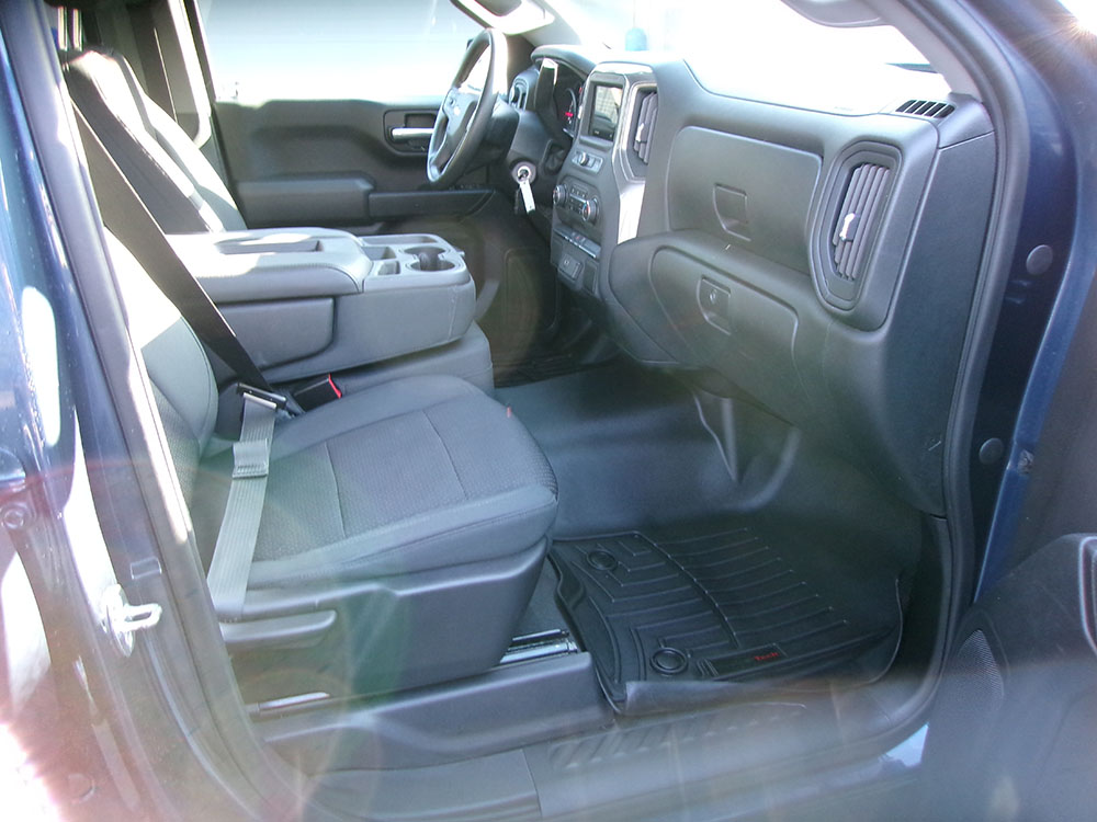 
								CHEVROLET SILVERADO 1500 CUSTOM CREW CAB full									