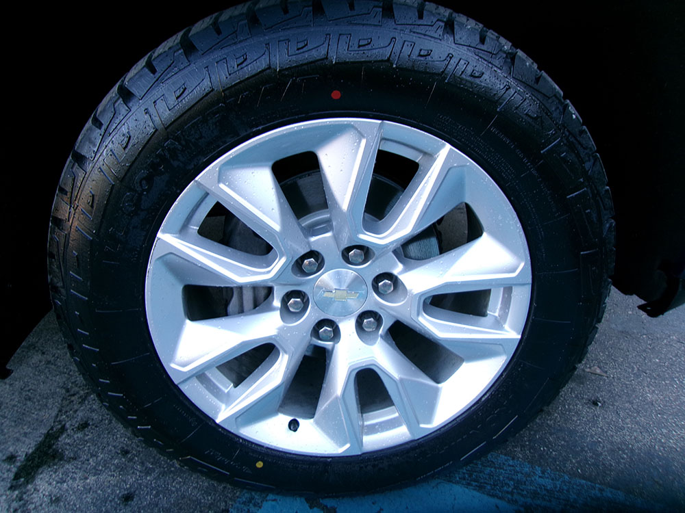 
								CHEVROLET SILVERADO 1500 CUSTOM CREW CAB full									