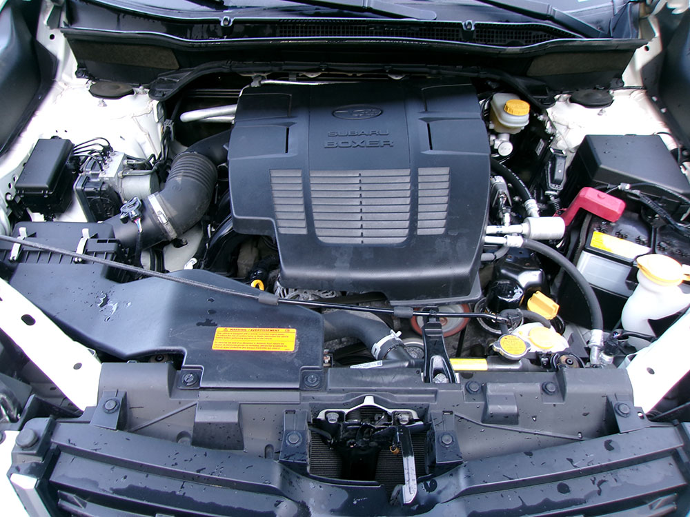 
								SUBARU FORESTER PREMIUM full									