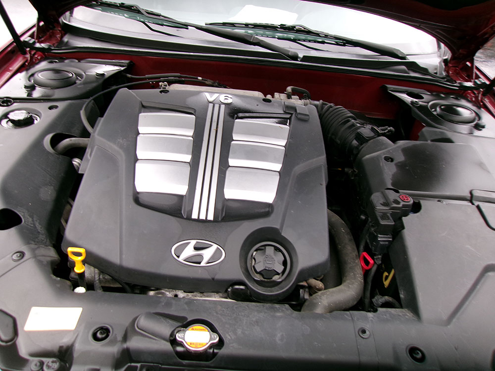 
								HYUNDAI TIBURON GT full									