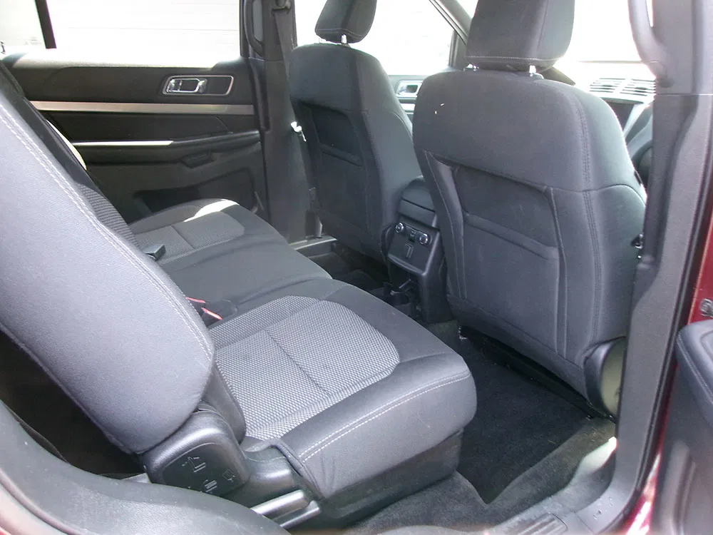 
								FORD EXPLORER XLT full									