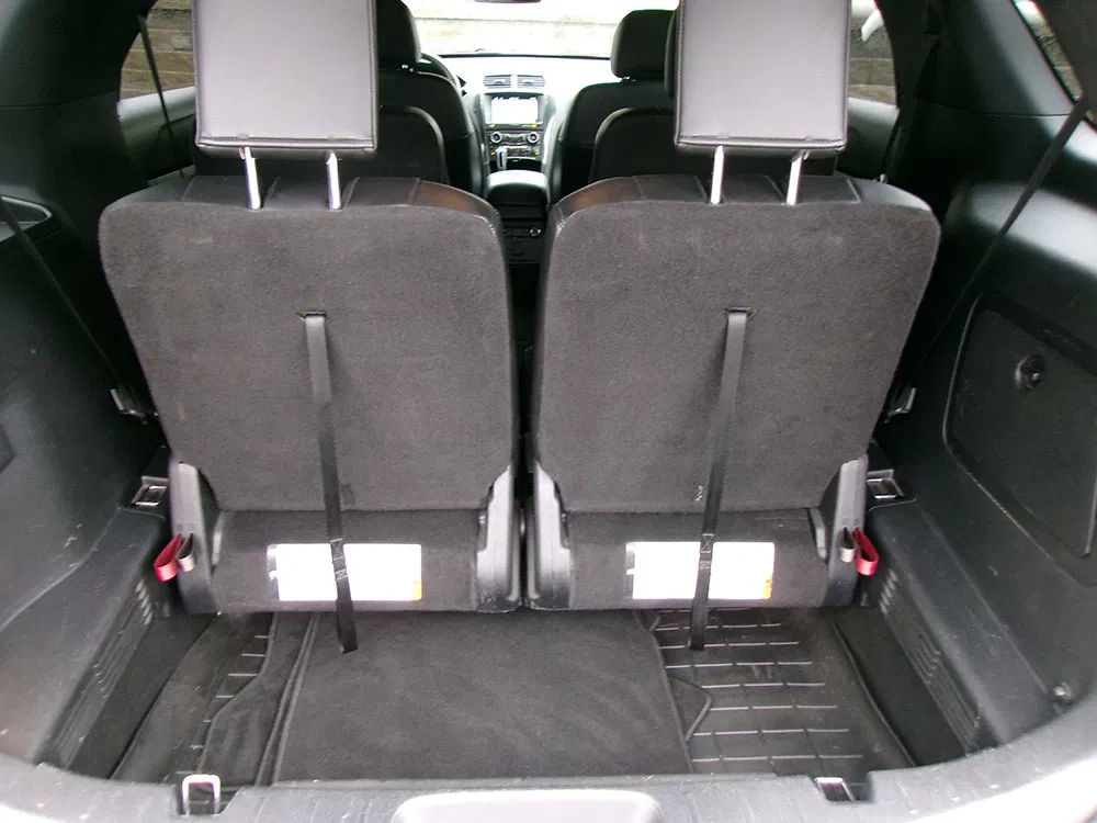 
								FORD EXPLORER XLT full									
