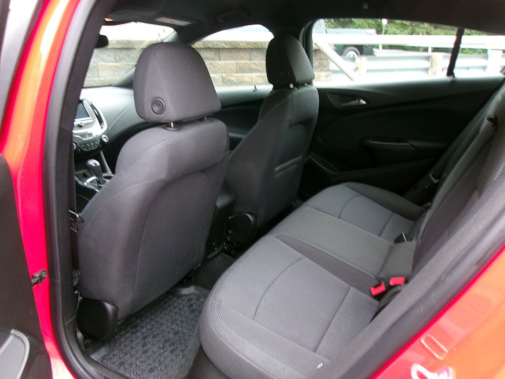 
								CHEVROLET CRUZE LT full									