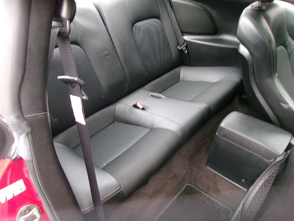 
								HYUNDAI TIBURON GT full									